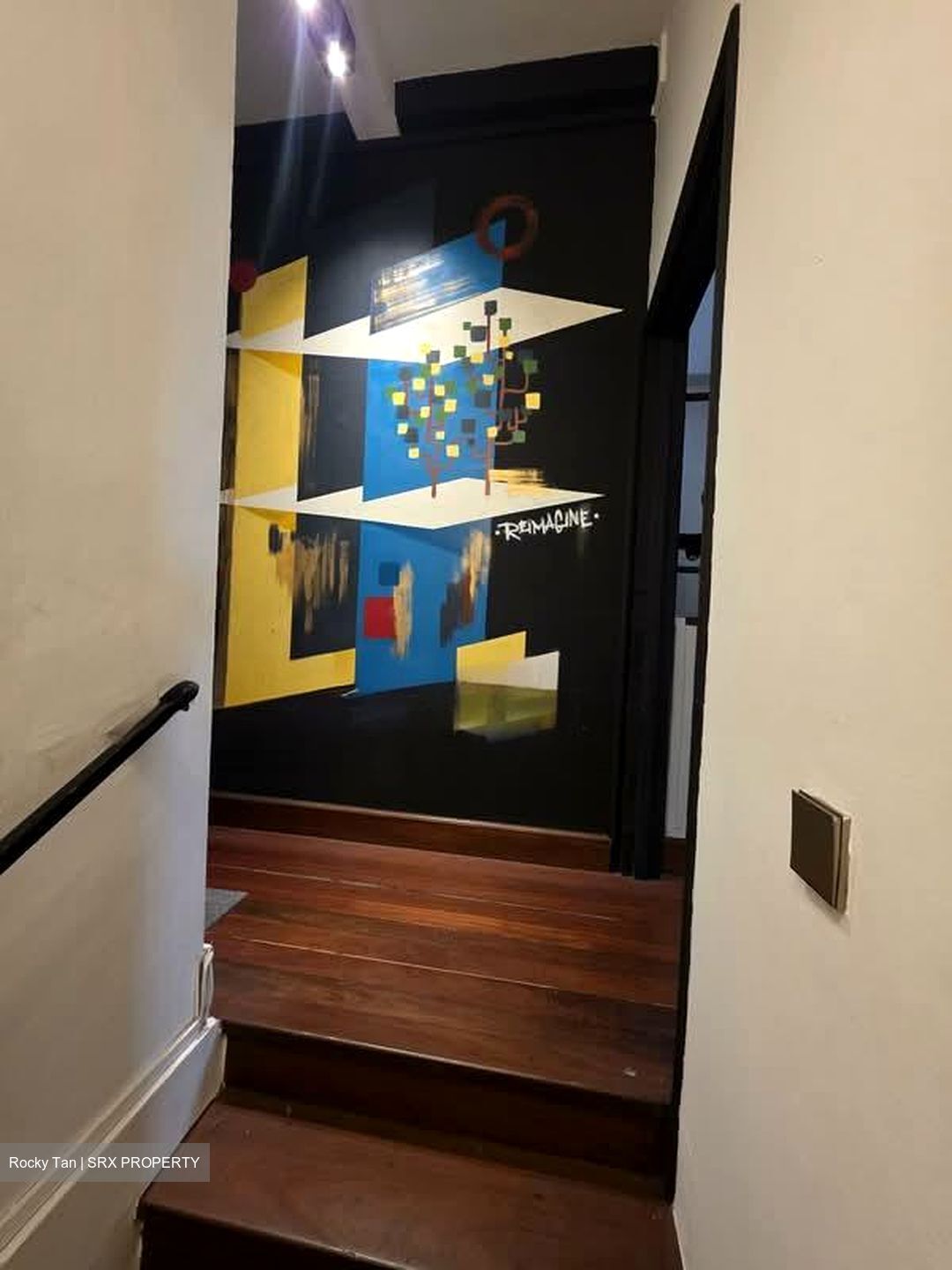 North Bridge Road (D7), Office #566782661